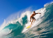 包含年终总决赛次回合激情夜！詹姆斯里突外投，俄克拉荷马城雷霆大胜纽约尼克斯的词条